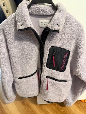 Peloton Lavender Sherpa Jacket with Contrast Pockets size XS